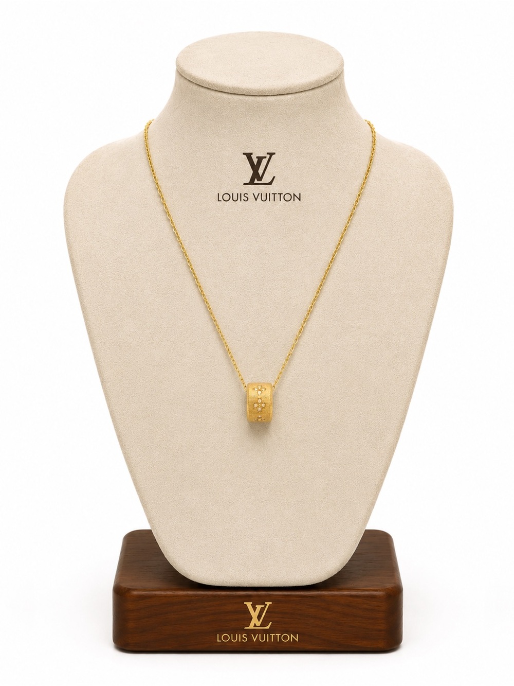 Louis Vuitton Gold Pendant Necklace - Gold 17”